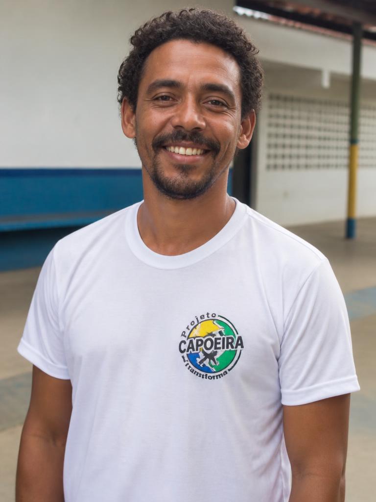 Retrato do instrutor Testa